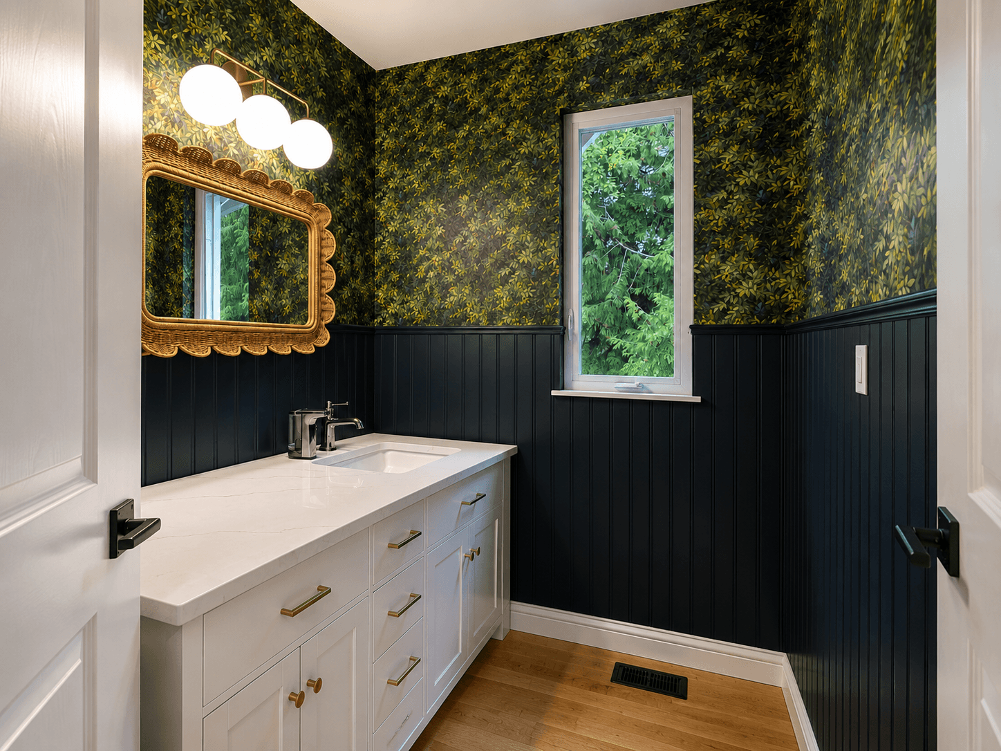 Painting and wallpapering project 5